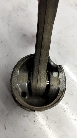 BIELA SEAT EXEO BERLINA (3R2) (3)