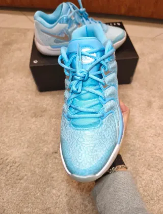 Nike KD 17 Natale Azzurro Ghiaccio