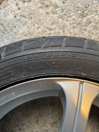 Llantas de aleación plateadas