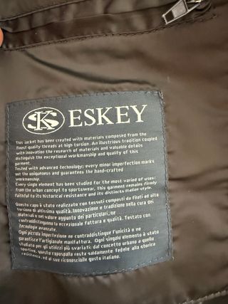 Chaqueta acolchada ESQUEY gris con capucha