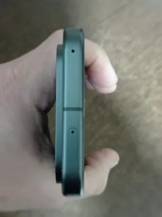 Título: Google Pixel 10 Gris Espacial 128GB-12RAM