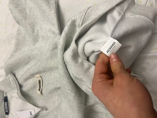 4 Felpe Jacquemus Nere e Grigie