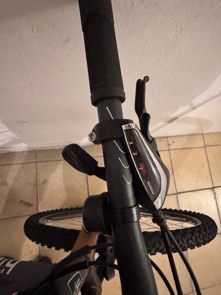 Bicicleta Montaña B'TWIN 26 Aluminio