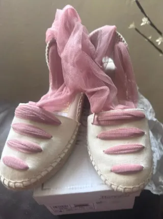 Zapatos comunión beige y rosa