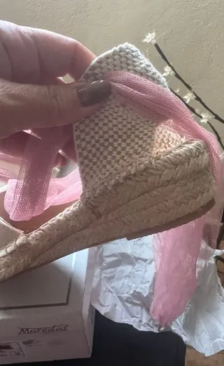 Zapatos comunión beige y rosa