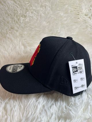 Gorra New Era 9Forty A Frame Negra Roja NY YAKEES