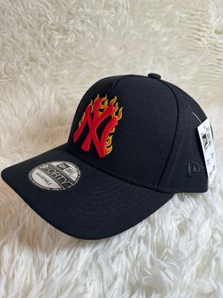 Gorra New Era 9Forty A Frame Negra Roja NY YAKEES