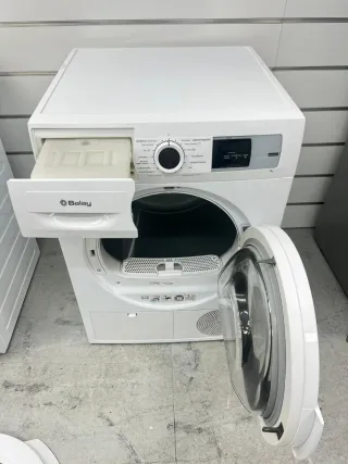 Secadora Condensación BALAY 8 KG