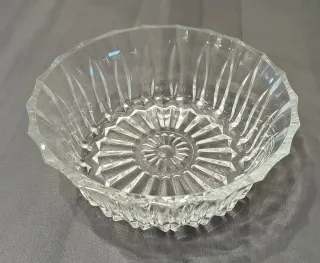 Ciotola centrotavola in vetro trasparente