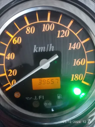 Moto Custom Azul Manual