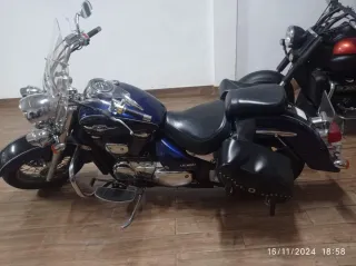 Moto Custom Azul Manual