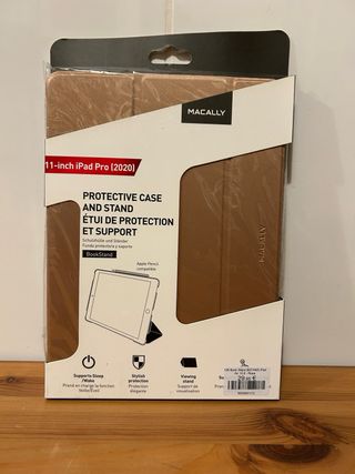 Lotto 100 accessori Apple e tecnologia PVP 3.200€