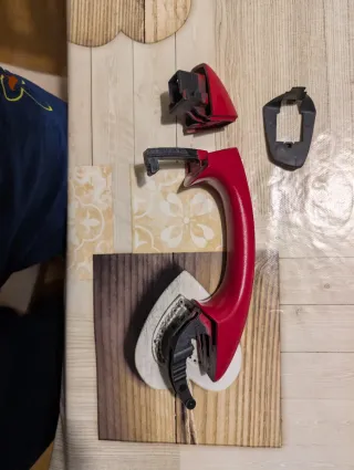 Maneta Puerta Trasera Derecha Golf 7 Roja