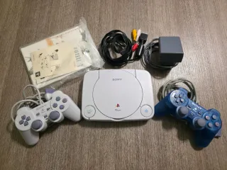 PS ONE + 2 joystick