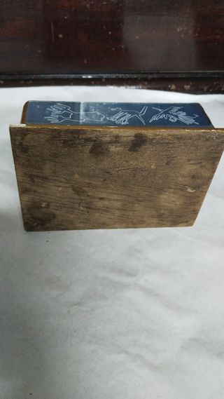 Caja de madera decorada Nazca