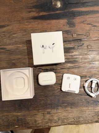 Airpods Pro 1ª Gen. Apple Blancos