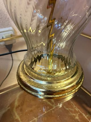 Lámpara de mesa cristal y metal dorada