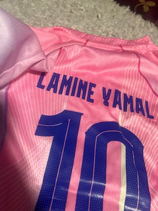 Camiseta y pantalón corto FC Barcelona rosa