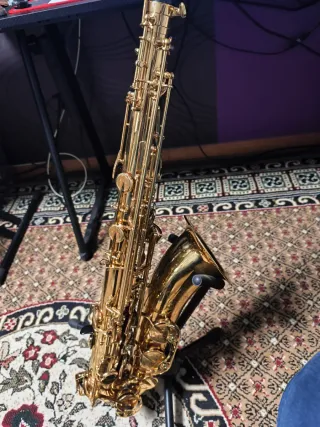 Saxofón Tenor Logan Dorado