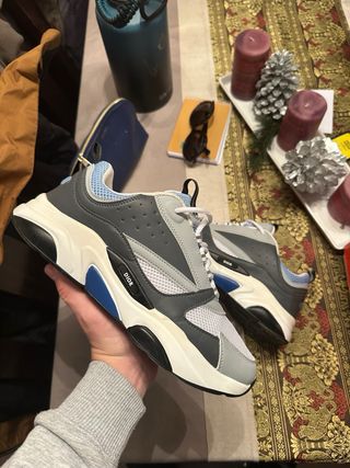 Zapatillas B22 Talla 44 Blancas y Azules