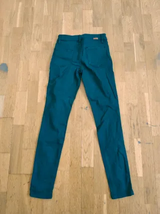 Pantalón de mujer Massimo Dutti, modelo skinny fit