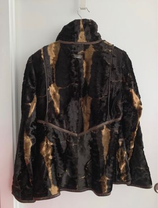 Chaqueta reversible marrón pelo impermeable