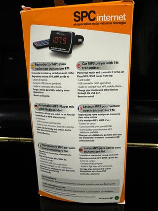 SPC internet Lector Tarjetas MP3 Coche