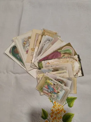 Antiguas estampas y recordatorios de Comunión