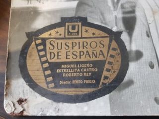 Antiguo cartel de cine en cartón duro Valencia
