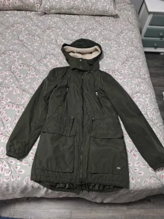 Parka verde militar talla S mujer