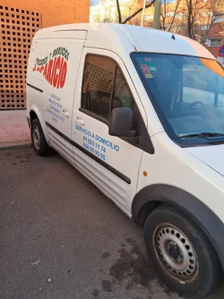 ford transit 2004