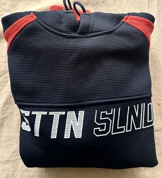 Sudadera STTN SLND polar elegante