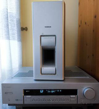 Home Cinema Thomson DPL570