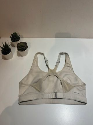 Sujetador deportivo Nike Dri Fit blanco talla M