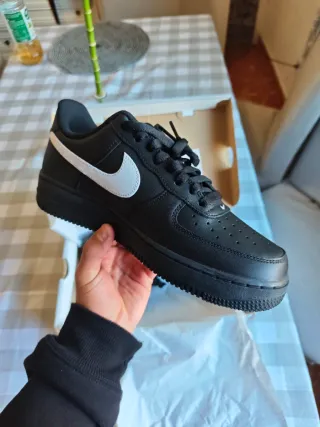 Nike Air Force 1, Negras Blanco Nuevas