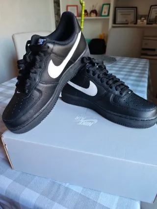 Nike Air Force 1, Negras Blanco Nuevas
