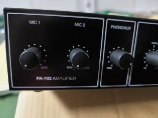 Amplificador Monacor PA702