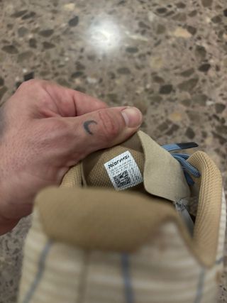 Hoka Zapatillas Beige y Azul