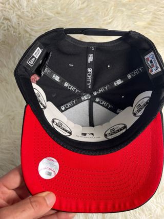 Gorra New Era 9FORTY LA Los Ángeles Negra Roja