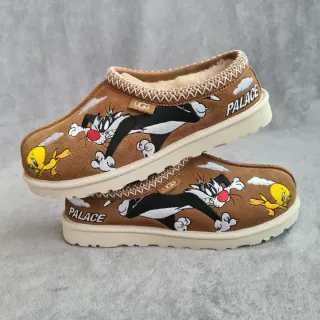 UGG Tasman X Palace x Looney Tunes Chestnut