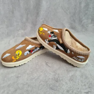 UGG Tasman X Palace x Looney Tunes Chestnut