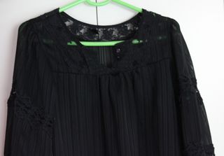 Blusa Vero Moda Negra Encaje