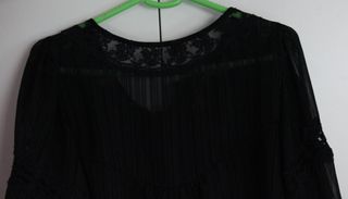 Blusa Vero Moda Negra Encaje