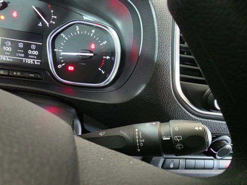 Peugeot Expert 2022, foto 11