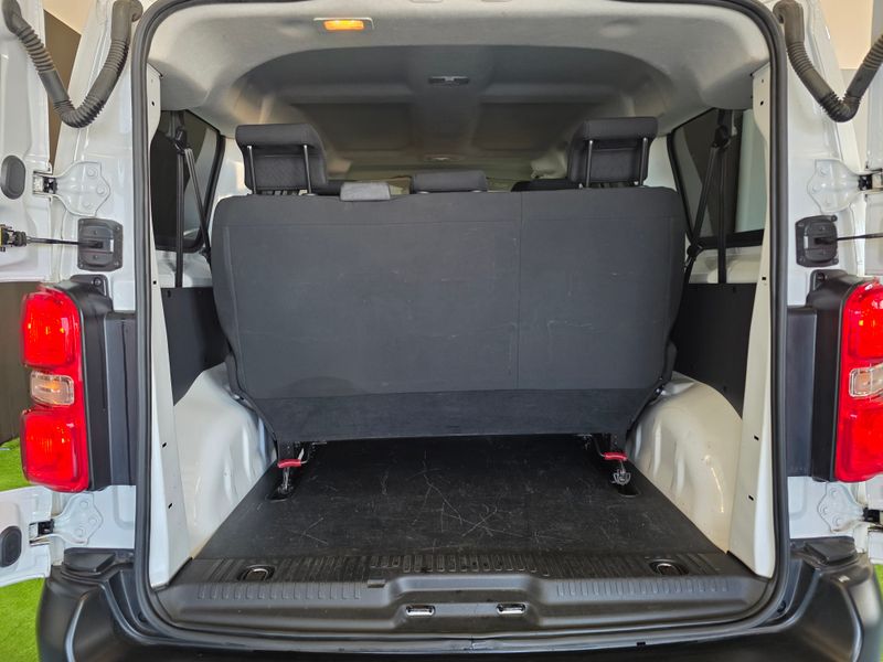 Peugeot Expert 2022, foto 23