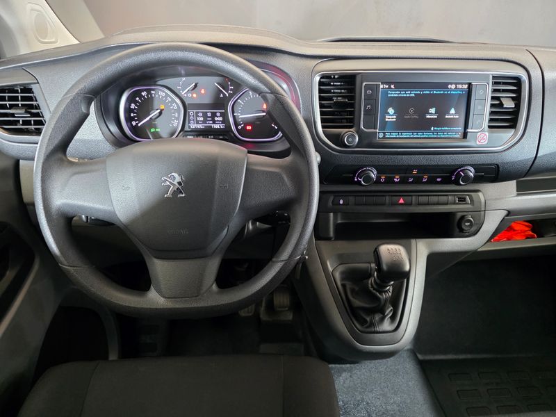 Peugeot Expert 2022, foto 28
