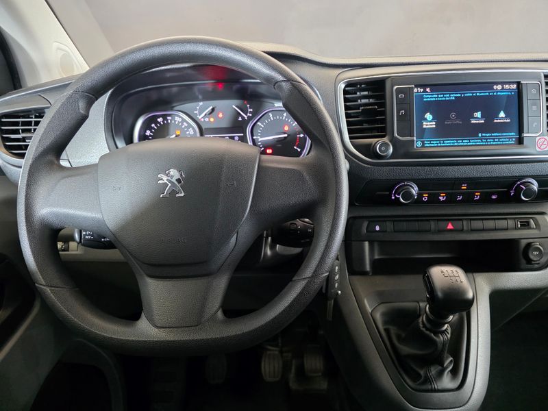 Peugeot Expert 2022, foto 31