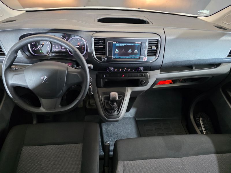 Peugeot Expert 2022, foto 35