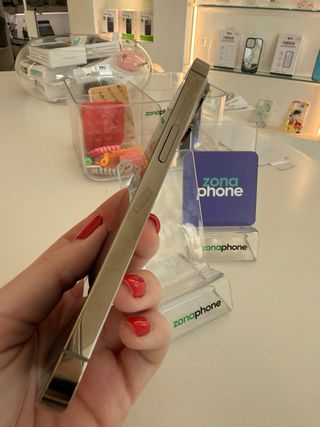 iPhone 14 Pro 256GB Oro | 2 anni di garanzia