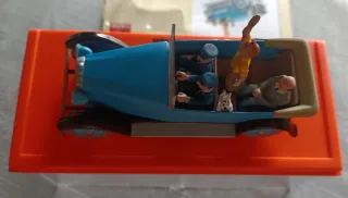 Tintin Coche 1/43 15 Desfile Tintín en América